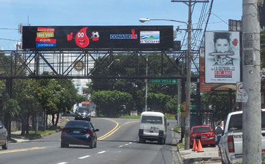 萨尔瓦多P10户外LED显示屏广告牌